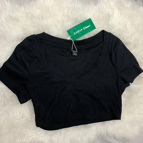 CROP TOP - Picture 8 of 10